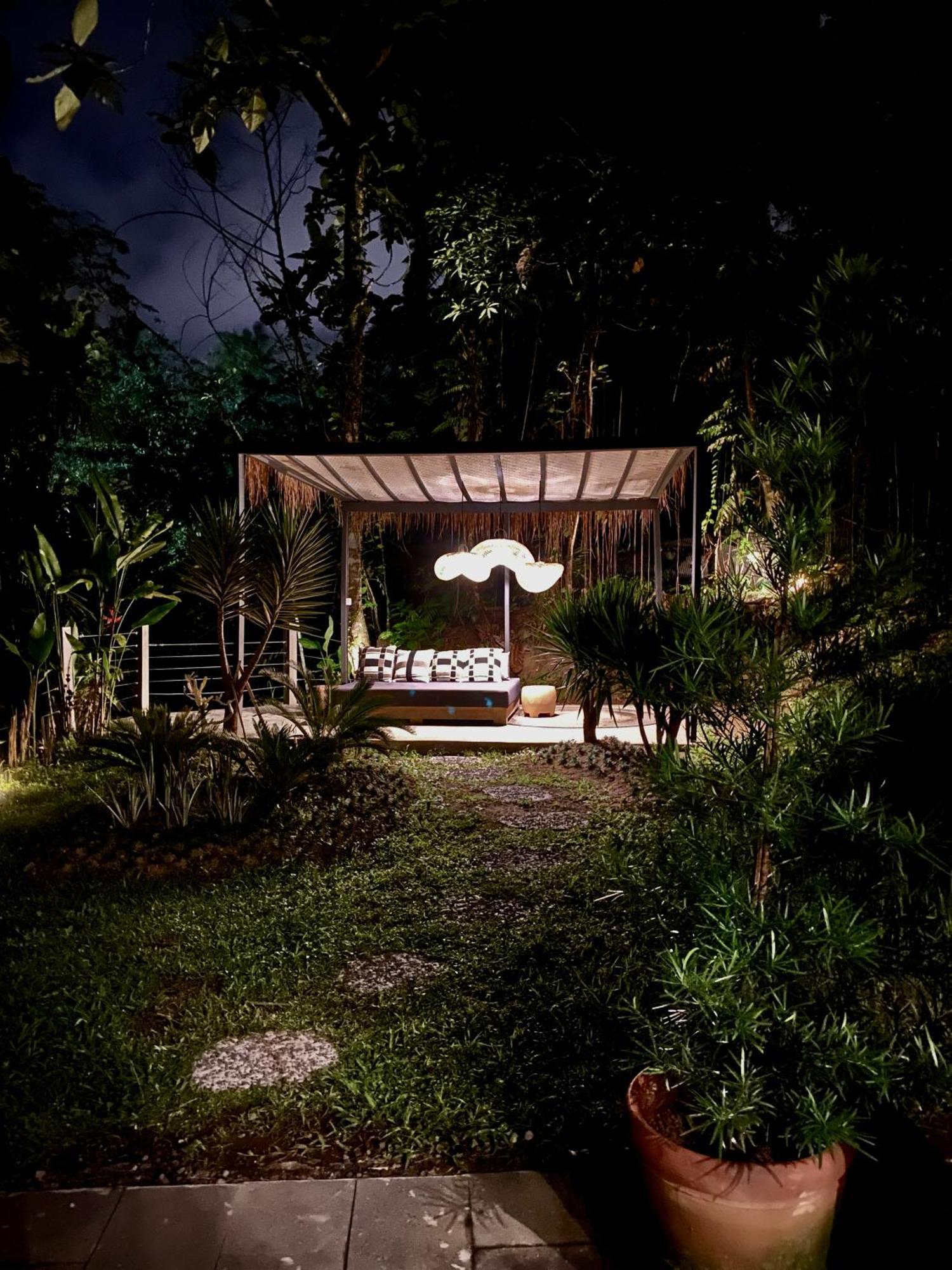 Hotel The Civyt Ubud Esterno foto